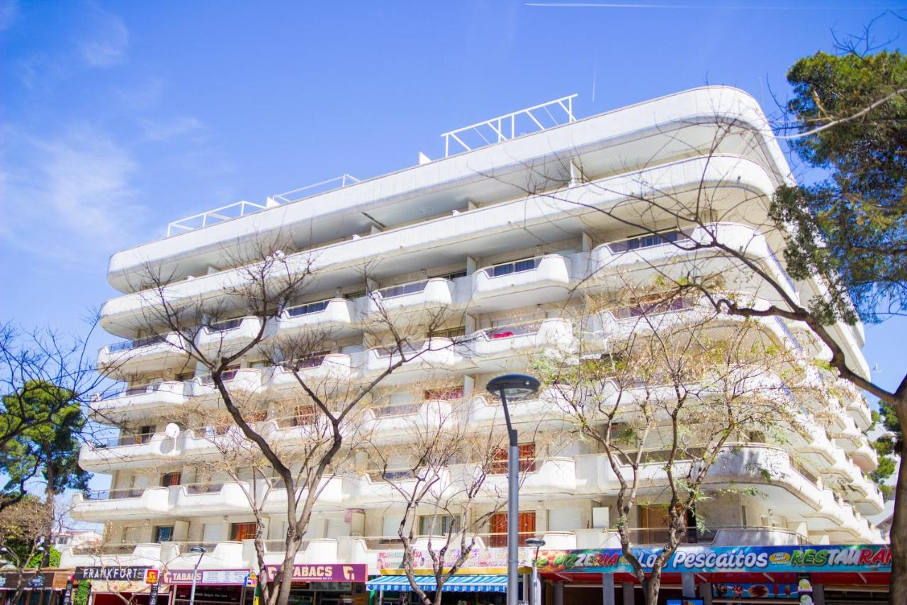 Juniper Lägenhet Salou Exteriör bild