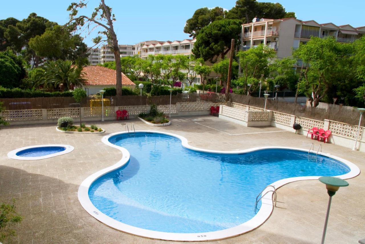 Juniper Lägenhet Salou Exteriör bild