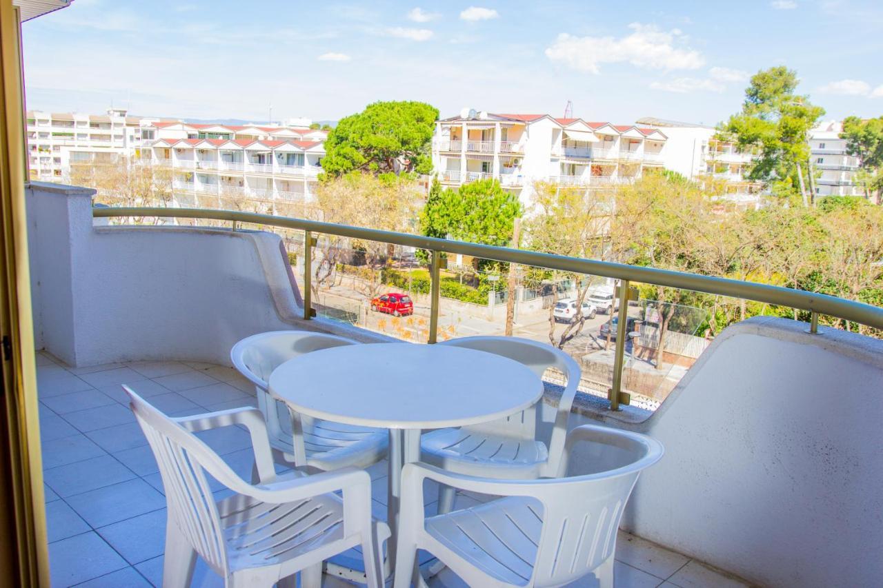 Juniper Lägenhet Salou Exteriör bild