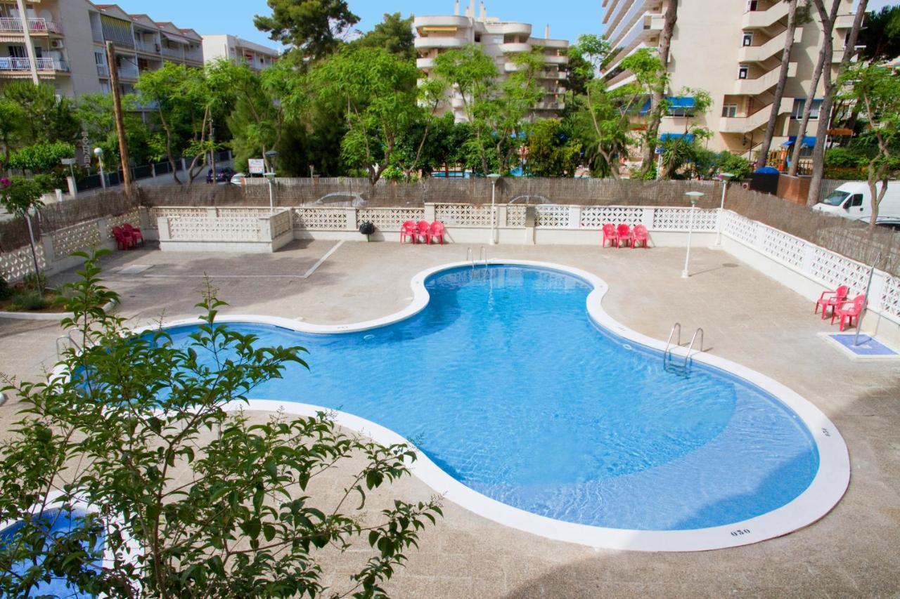 Juniper Lägenhet Salou Exteriör bild